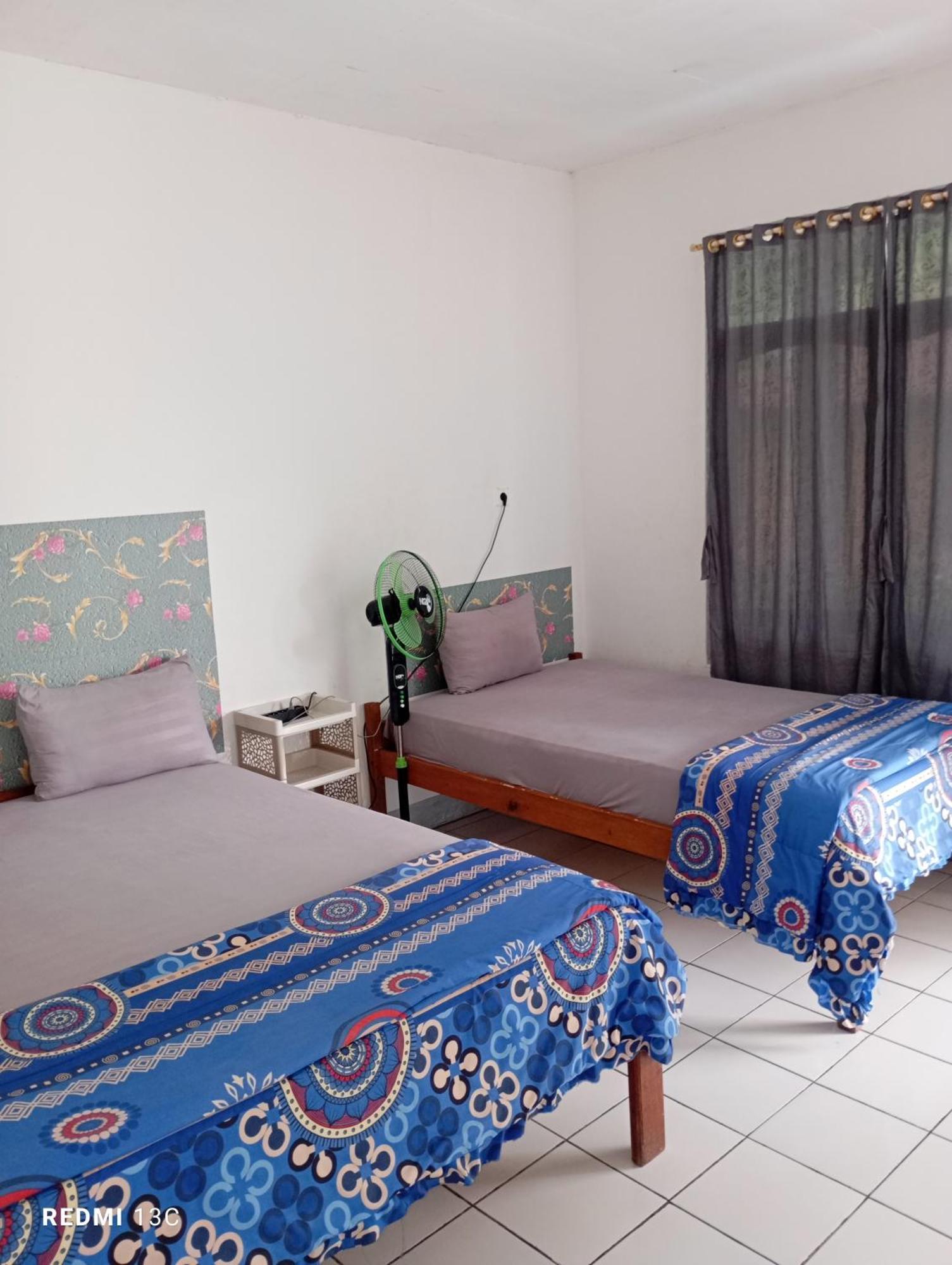 Hidayah Homestay Келімуту Екстер'єр фото